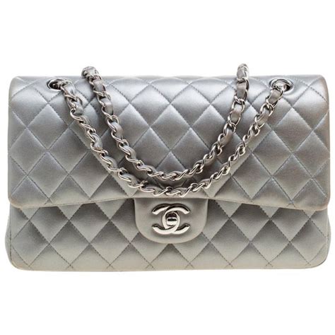 chanel flap bag gray